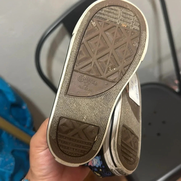 Converse All star Girls butterfly high top sneakers size 8 - Picture 4 of 4